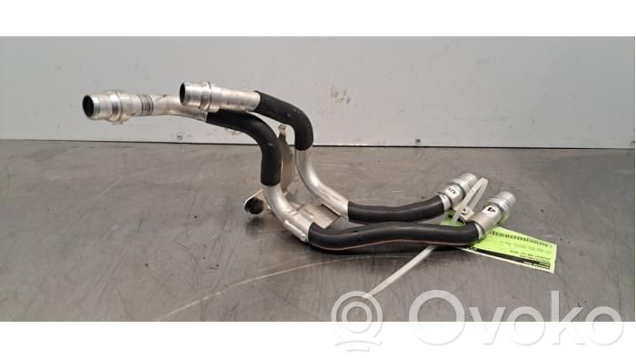 Peugeot 308 Tuyau de liquide de refroidissement moteur 