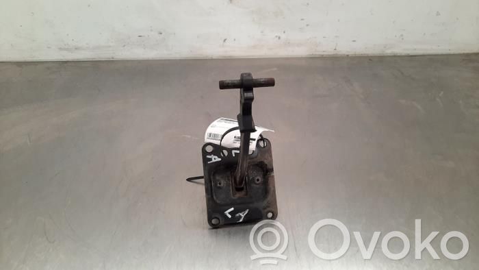 Etuoven pidätin   9681466280