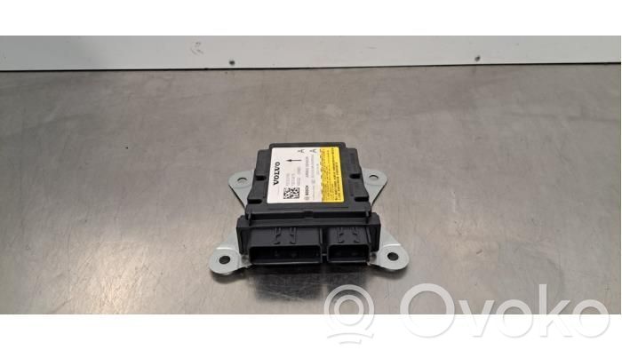 Airbag control unit/module   32315799