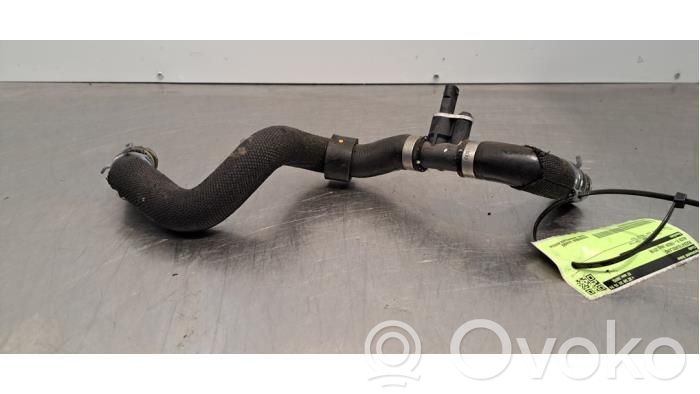 Audi e-tron Engine coolant pipe/hose 