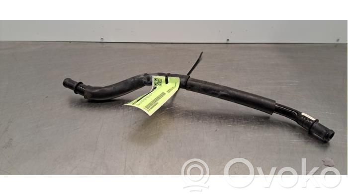 Engine coolant pipe/hose   4KE819928F,4KE819928M