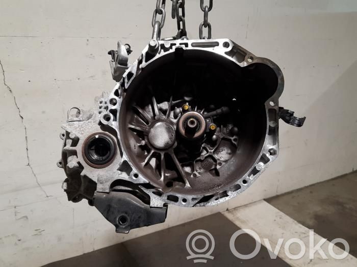 KIA Pro Cee'd III Scatola del cambio manuale a 5 velocità 