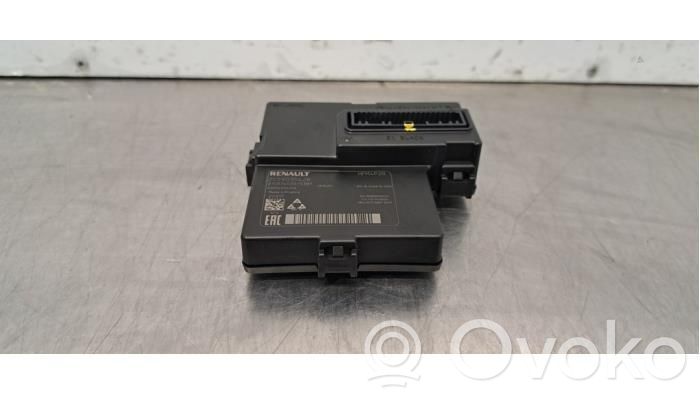 Dacia Sandero III Module unité de contrôle d'antenne 