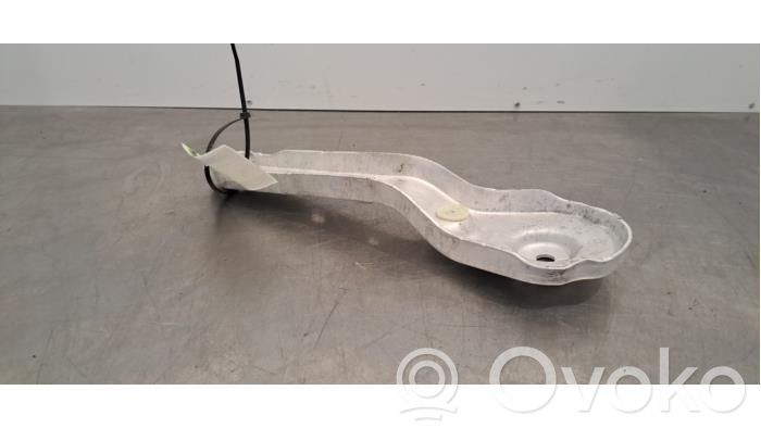 Alte piese compartiment motor   6861142,31106861142,31106861142