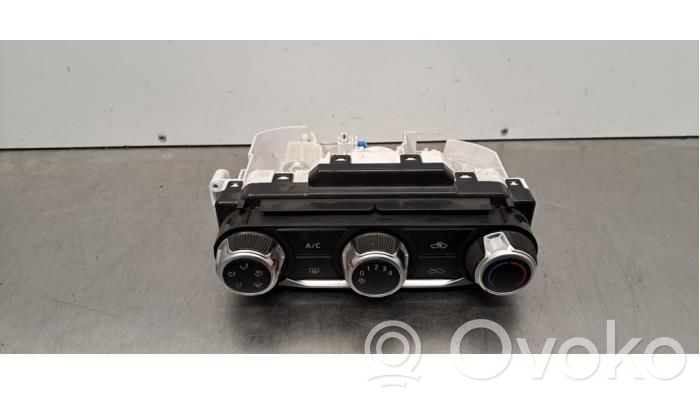 Nissan Micra K14 Unitate control climatizare 