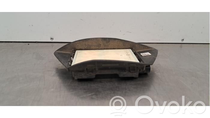 BMW 5 G30 G31 G38 Senzor radar distronic