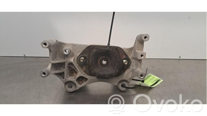 Nissan Qashqai J12 Wspornik / Mocowanie silnika 