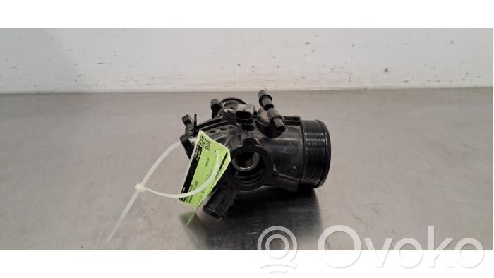 Porsche 911 992 Wąż / Rura intercoolera 