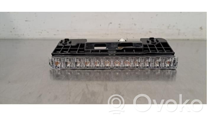 Toyota Corolla Cross Lampă frână centrală