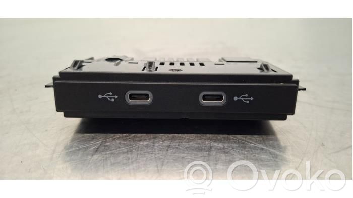USB socket connector   89A035736