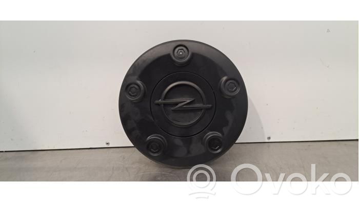 Opel Vivaro Alkuperäinen pölykapseli 