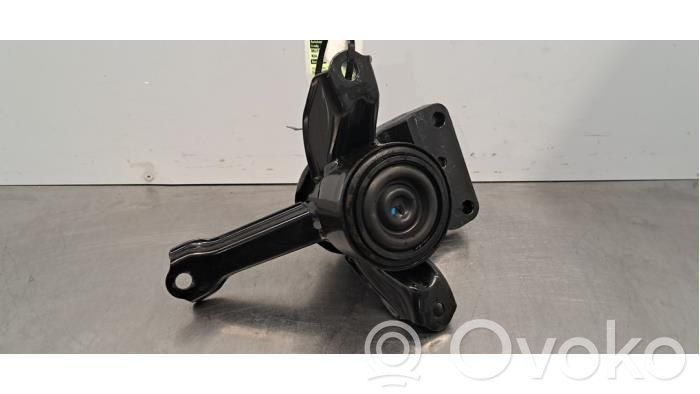 KIA Stonic Engine mount bracket 