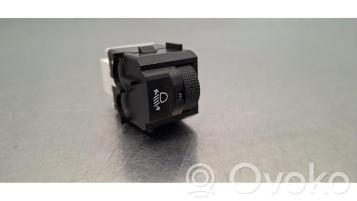 Opel Vivaro Suspension ride height/mode switch 