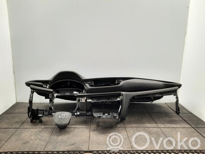 Opel Insignia B Juego de airbag con panel 