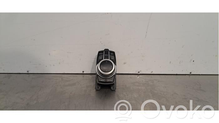 BMW 2 F45 Przyciski multifunkcyjne 
