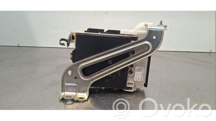 Lexus UX Central body control module 