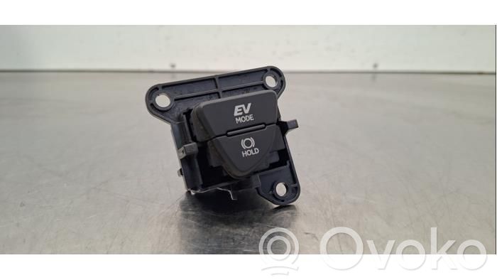 Lexus UX Other switches/knobs/shifts 