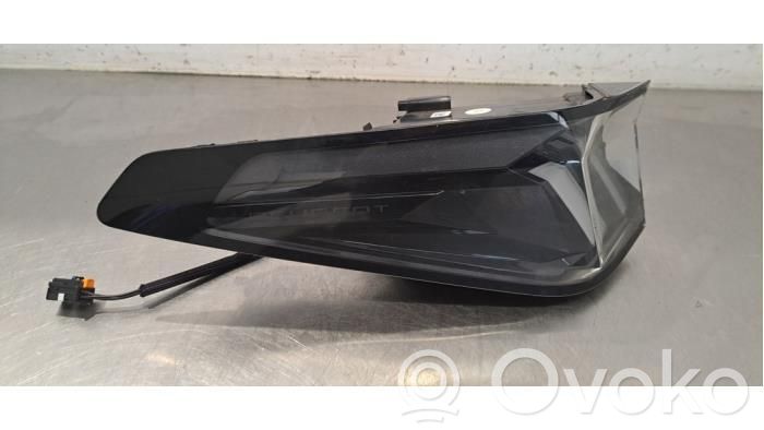 Peugeot 3008 III Lampă spate în caroserie 