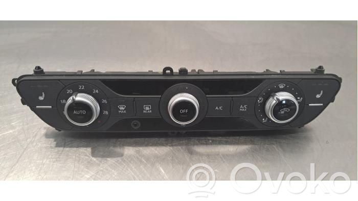 Panel klimatyzacji   8W0820043BG