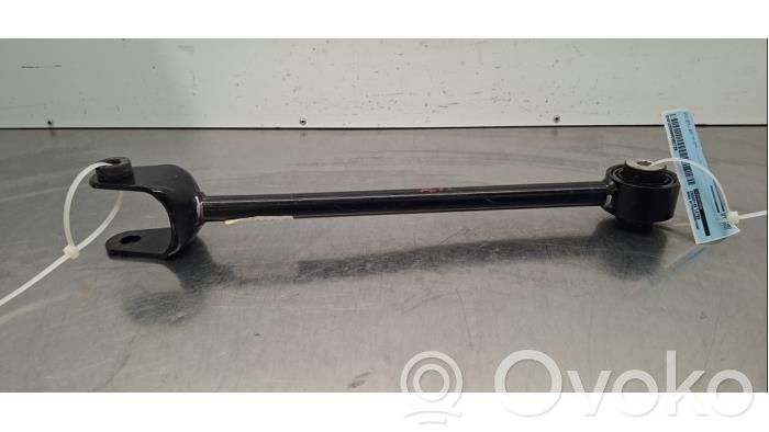 Tesla Model Y Takatukivarsi 