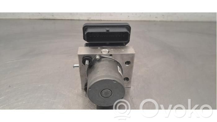 Mercedes-Benz EQB Bomba de ABS 