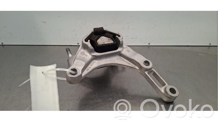 Citroen e-C3 Engine mount bracket 