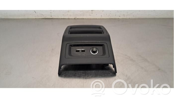 plaukts   8W0863300
