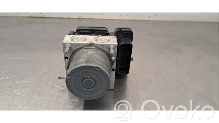 Opel Movano C ABS-pumppu 