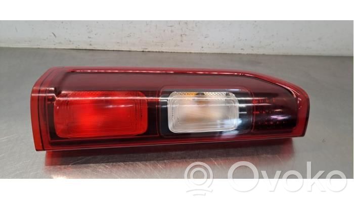 Fiat Talento Lampă spate în caroserie 