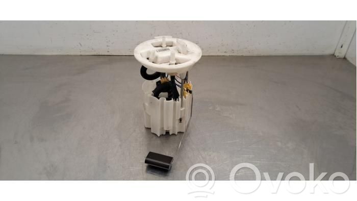 Volvo V40 Pompă combustibil în rezervor