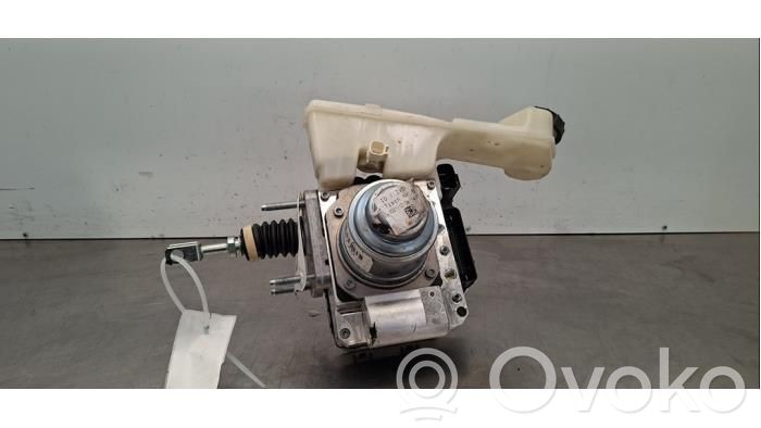 Ford Focus Brake booster 