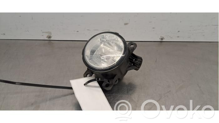 Luz de niebla delantera   89211690,518588240,52104431,9687410080,9837817180