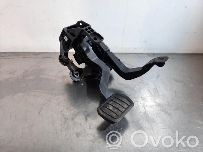 Pedal assembly   9837892280,9846496480