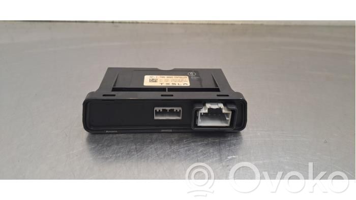 Module de commande de frein à main   100761800E,2116I60001377