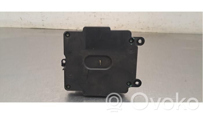 Door central lock control unit/module   106205610B