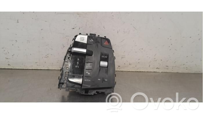 Selector de cambios   61315A8CC87,61315A797B4,6131SZ5A797B4