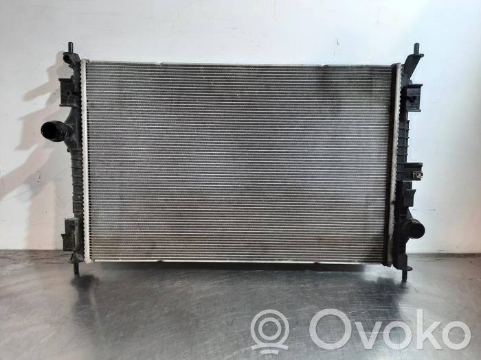Coolant radiator   9675747980