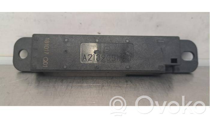 Mercedes-Benz C W205 Antenne système sans clé 