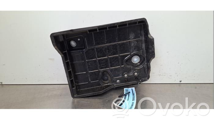 Toyota bZ4X Support boîte de batterie