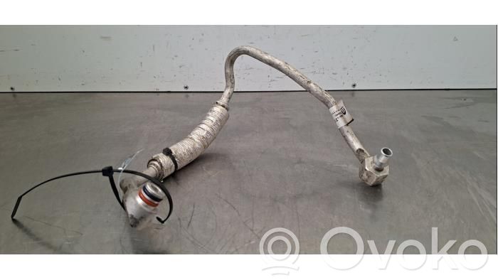 Ilmastointilaitteen putki (A/C)   68414310AB