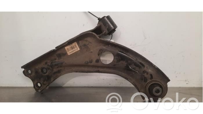 Peugeot 3008 II Braccio di controllo sospensione anteriore 