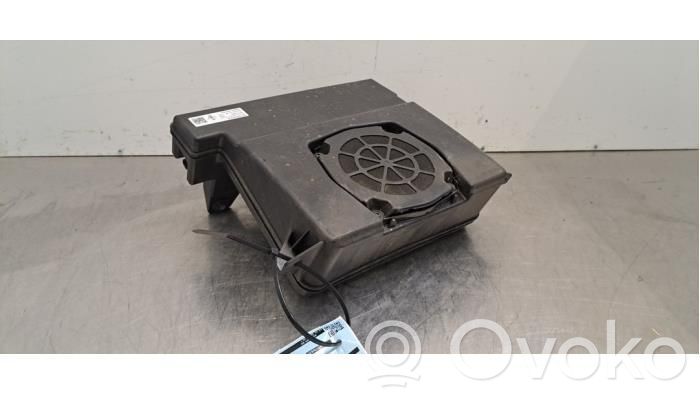 Porsche Taycan 9J1 Etuoven kaiutin 