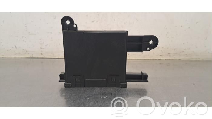 Air conditioning/heating control unit   8865002L40