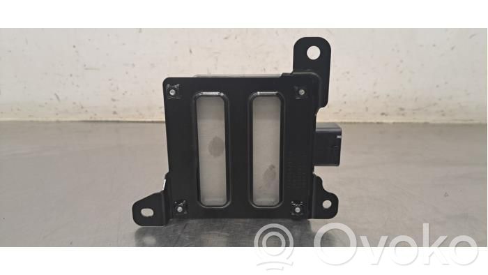Antenna control unit   11313399
