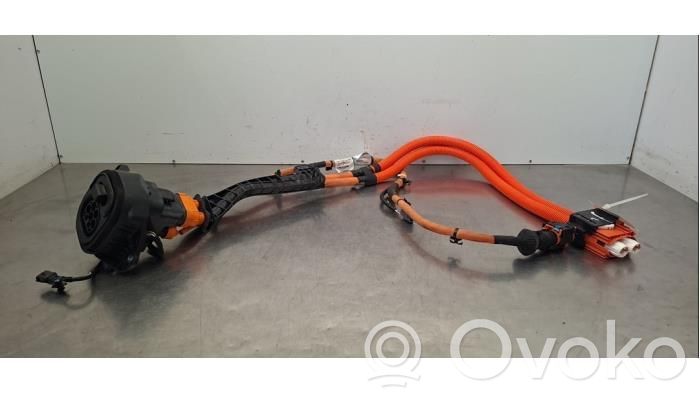 Renault Megane E-Tech Sähköauton latauspistoke 