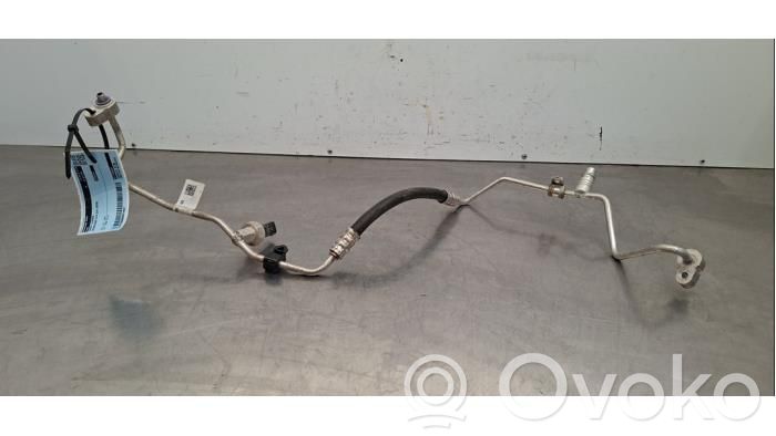Mercedes-Benz CLA C118 X118 Ilmastointilaitteen putki (A/C) 
