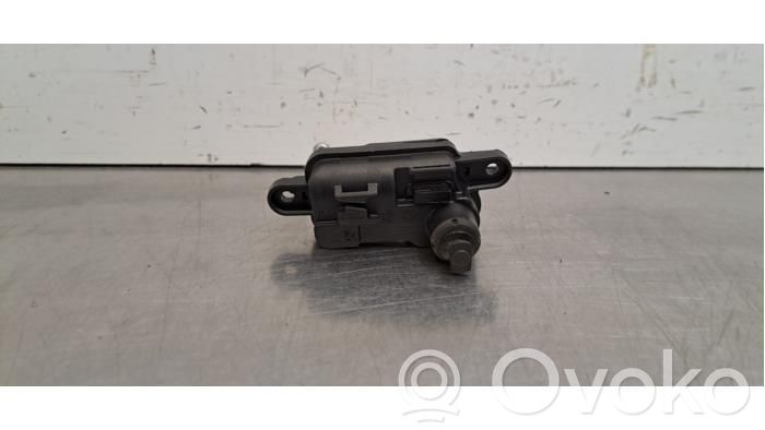 Seat Leon IV Motorino del tappo del serbatoio del carburante