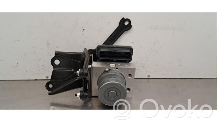 Toyota Yaris XP210 ABS bloks 