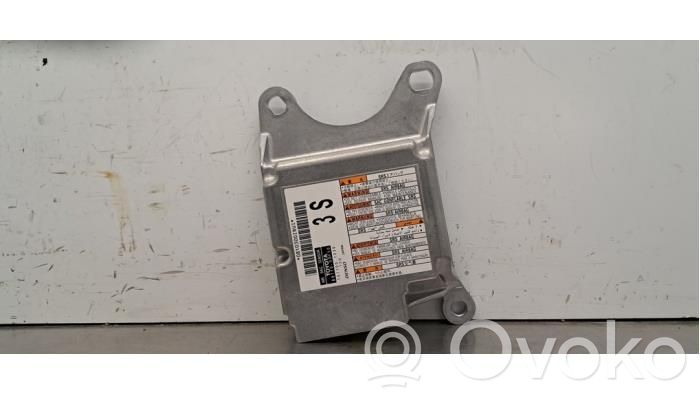 Toyota Yaris XP210 Unidad de control/módulo del Airbag 