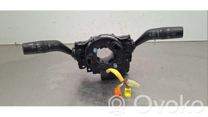 Mazda CX-30 Commodo, commande essuie-glace/phare 